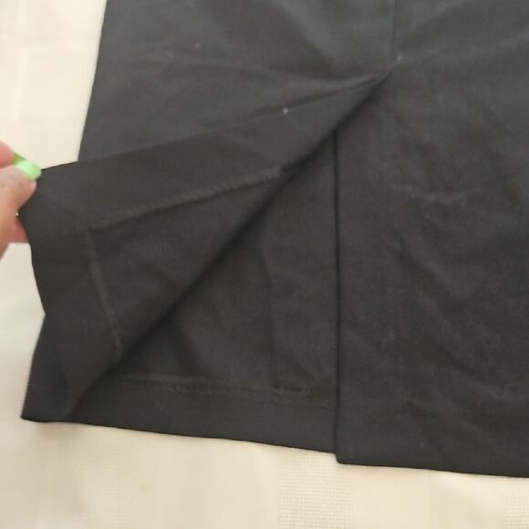 Zara Black Pencil Skirt Sleek Design - Picture 5 of 16